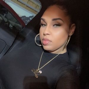 Meet your Posher, Ka'sasha